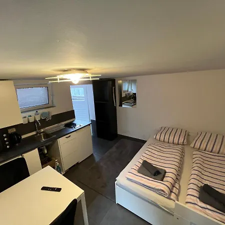 1 Apartment *